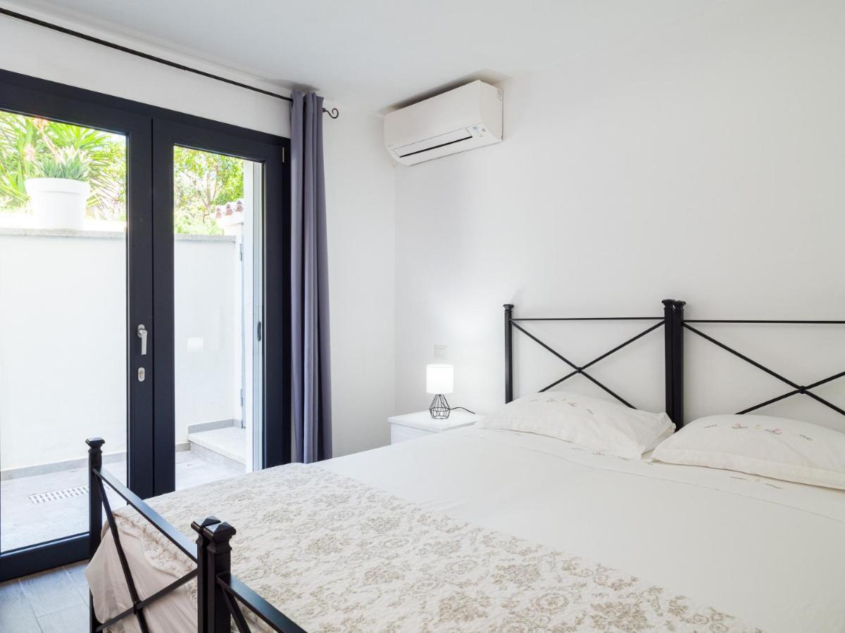 Wlofts 13 By Klodge Όλμπια Εξωτερικό φωτογραφία